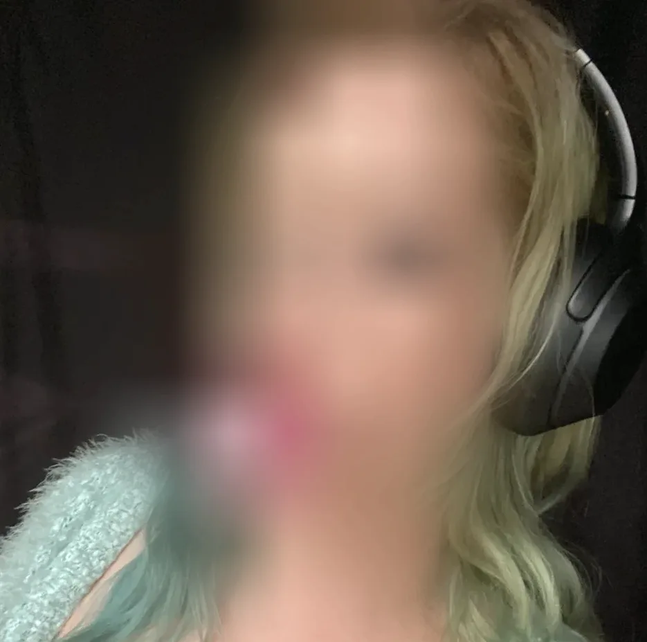Annelie, 35