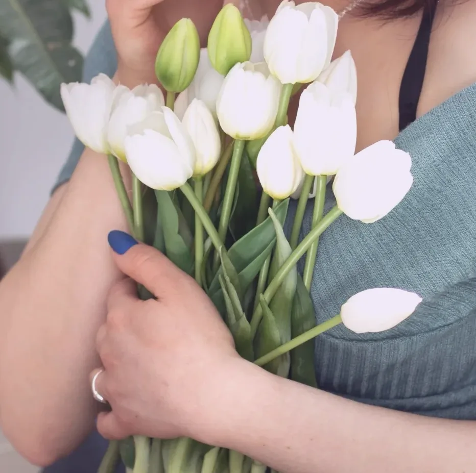 Gunilla, 23