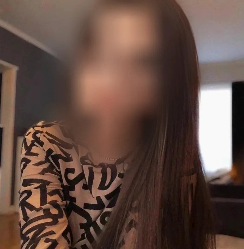 Jenny, 21