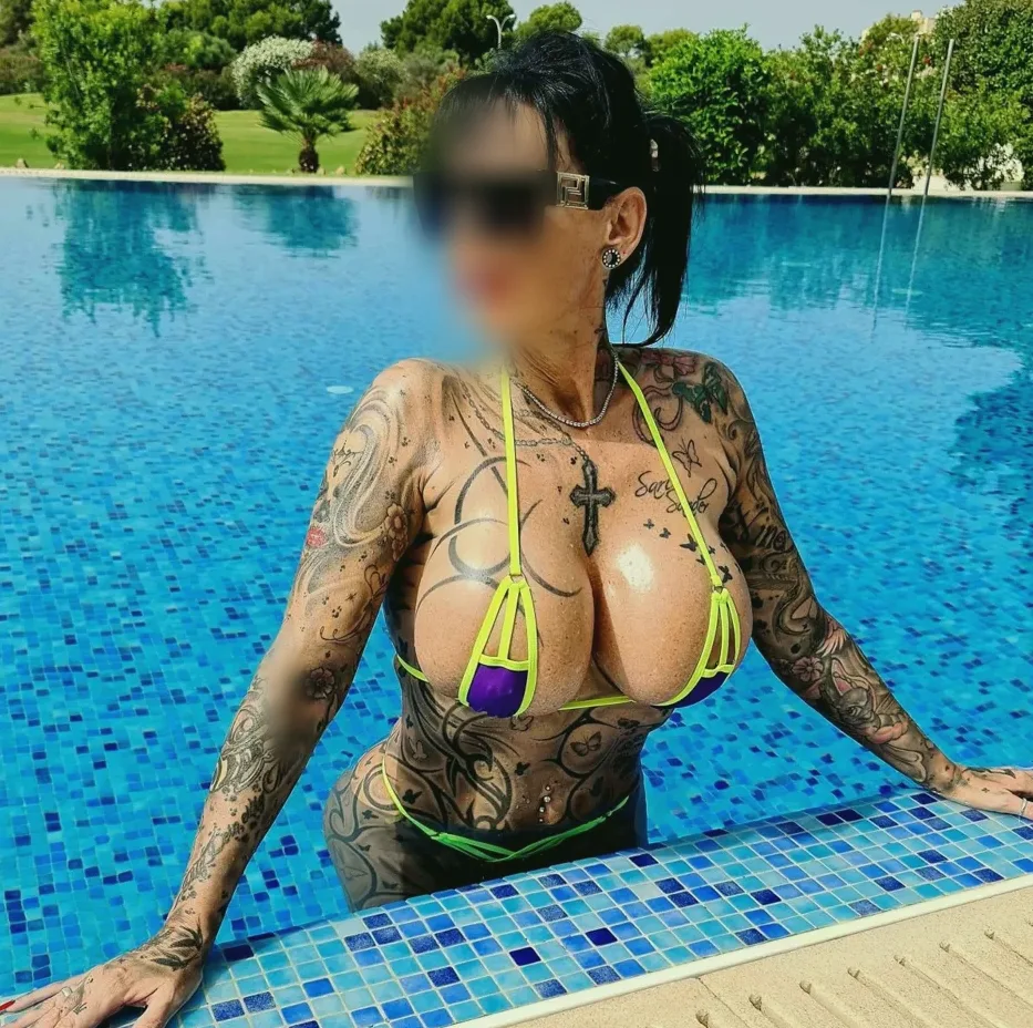 Layla, 39